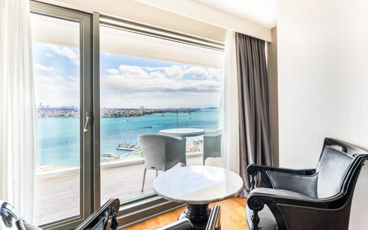Royal Suite mit Balkon und Blick auf den Bosporus