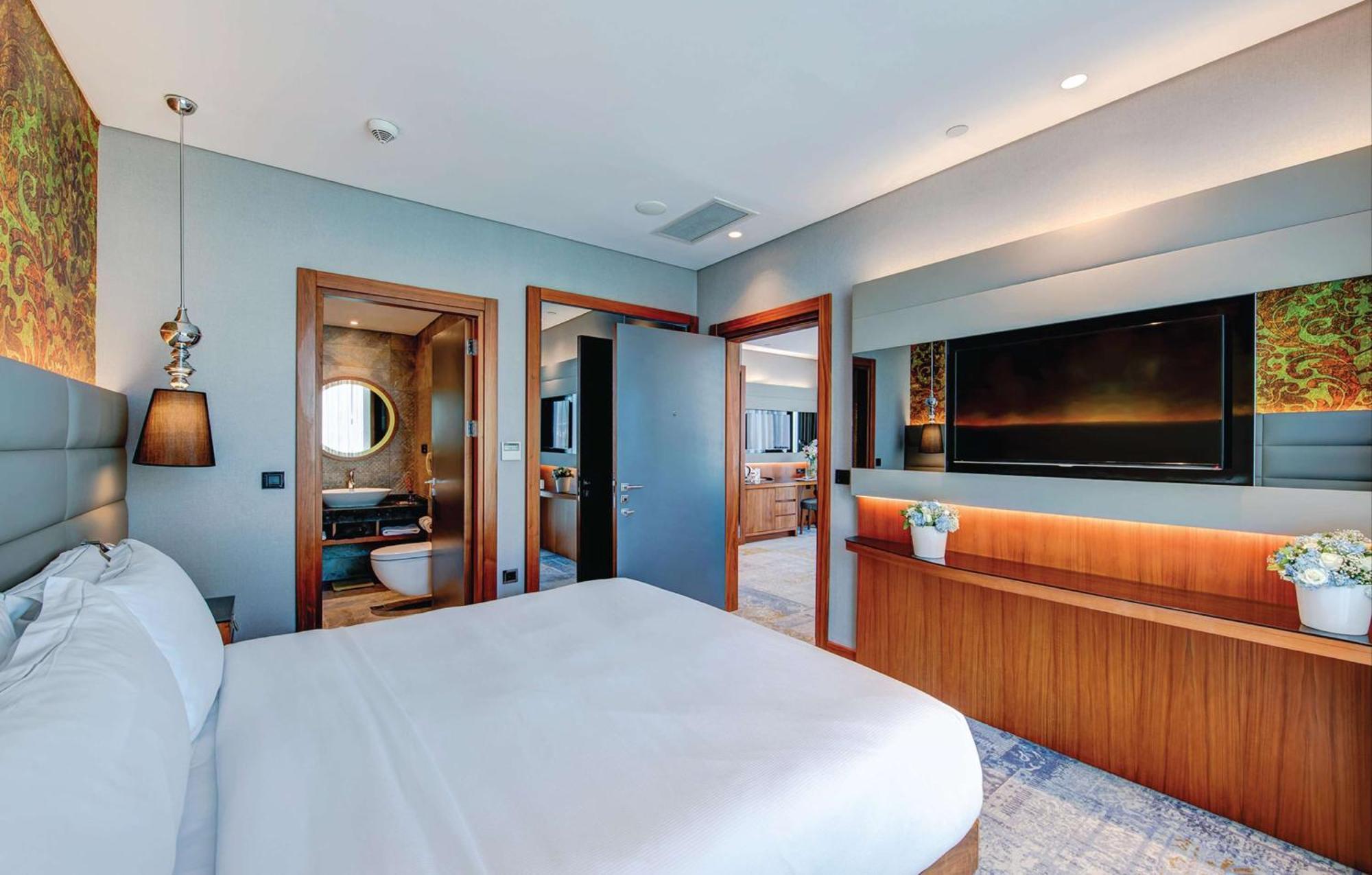 One-Bedroom King Suite,1772973726:JPEG