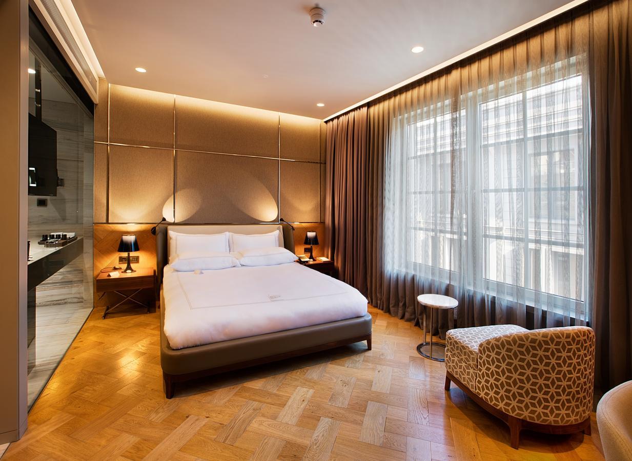 Executive Room,1279835650:JPEG