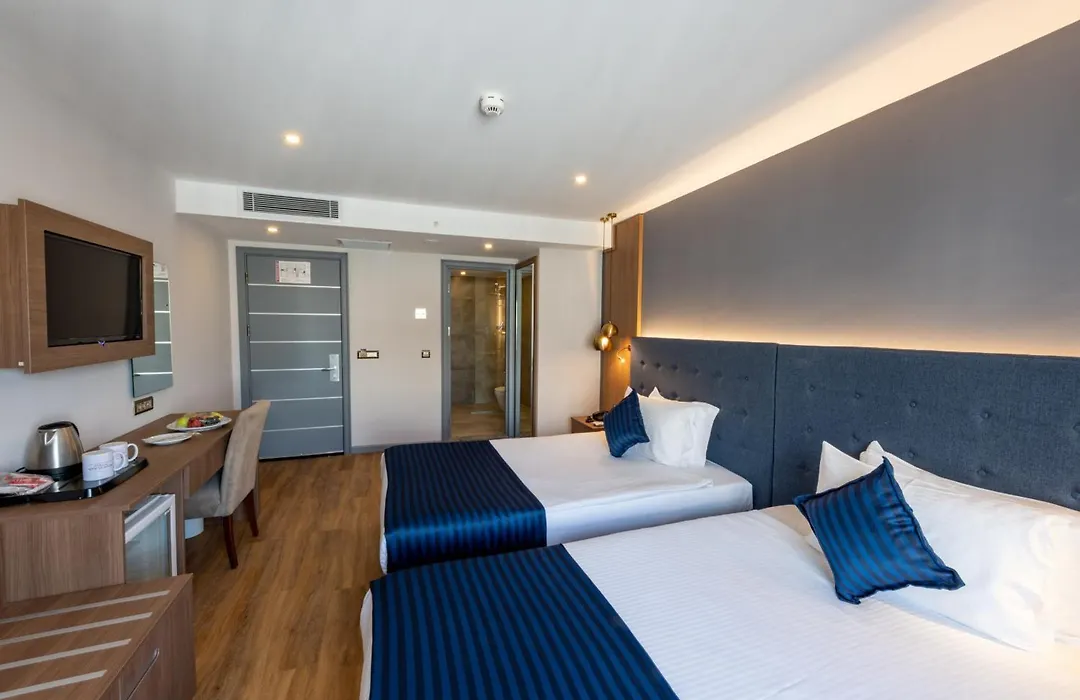 Nova Plaza Crystal Hotel & Spa-1